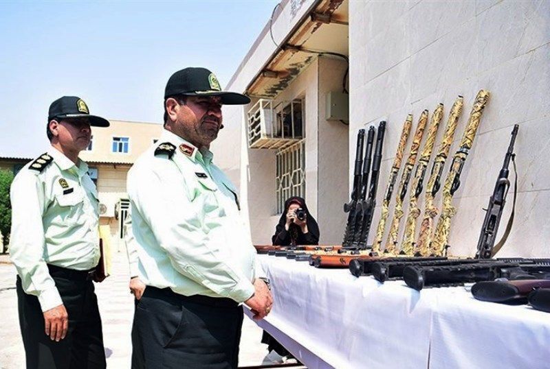 تفكيك عصابة لتهريب الاسلحة والاعتدة في خوزستان