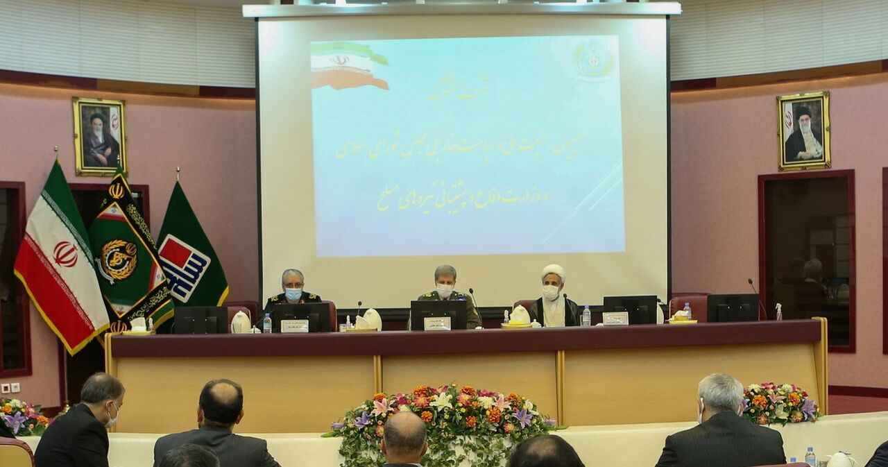وزير الدفاع: قادرون على تصنيع أسلحة استراتيجية
