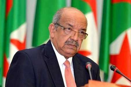 وزير جزائري: هناك نقاش لإعادة تفعيل عضوية سوريا في الجامعة العربية