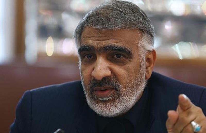 العدو يحاول تضخيم المشاكل الاقتصادية في البلاد