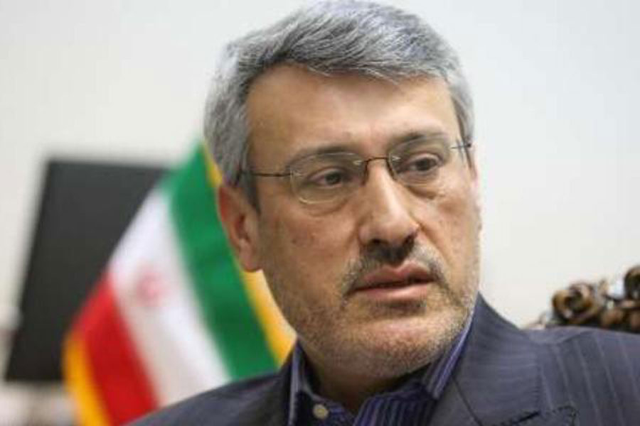 دبلوماسي ايراني يدعو لغلق الحسابات المزيفة علي تويتر
