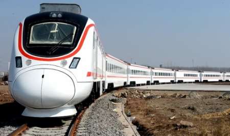 وزير النقل العراقي يعلن من طهران إعادة العمل بمشروع خط سكة السماوة