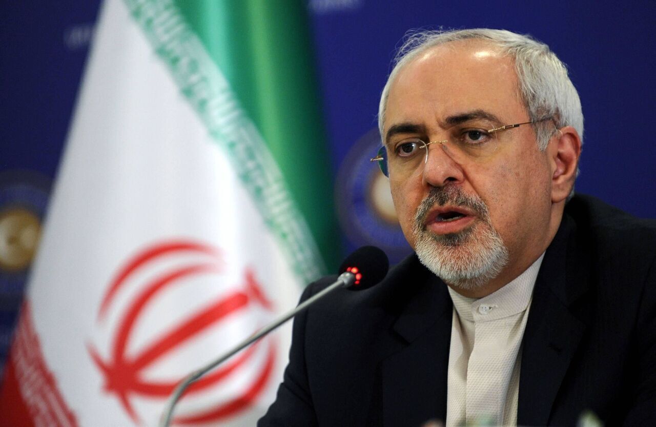ظريف: حلم ترامب للقاء الثنائي مع ايران وهم باطل