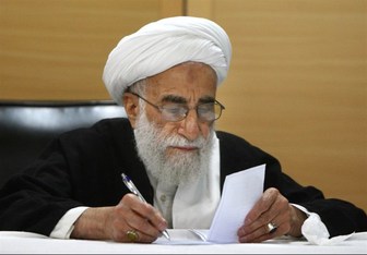 تكريم شخصية الامام الراحل (رض) يتحقق عبر انتهاج المسار الذي رسمه قائد الثورة