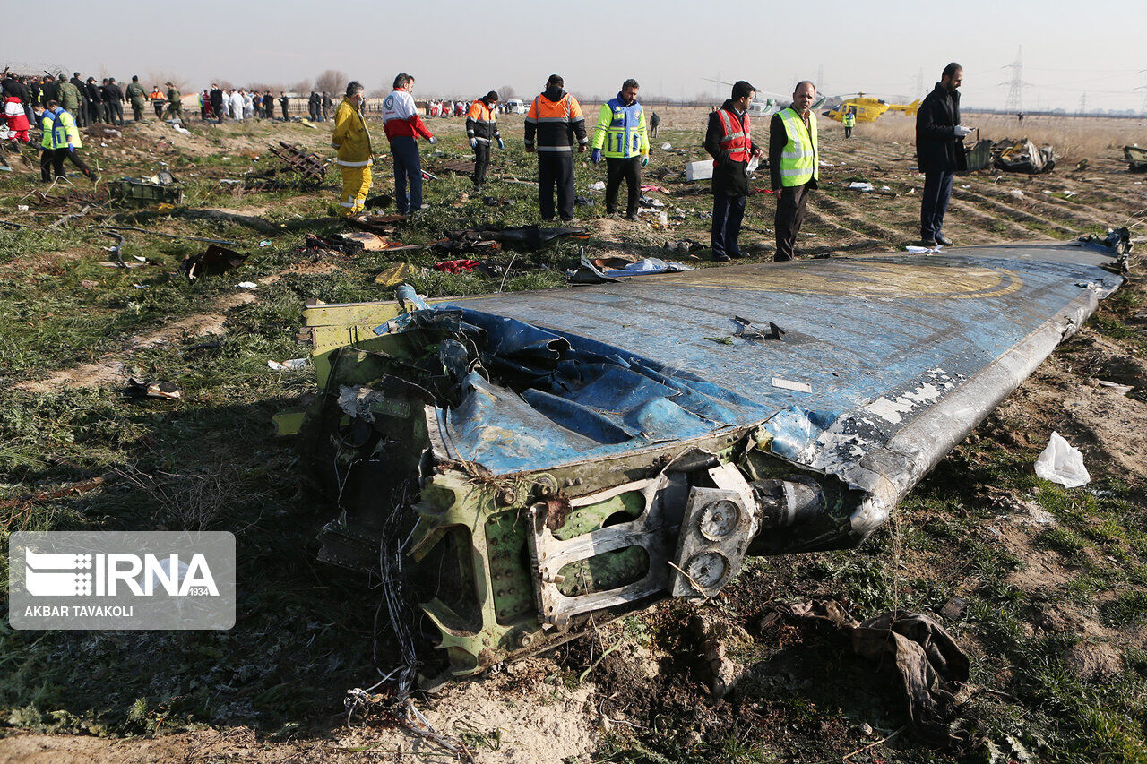 ممثلو ادارة الحوادث الجوية بامريكا وكندا وفرنسا يزورون ايران