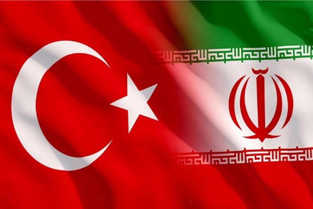 مسؤول تركي يقترح تاسيس بنك مشترك لتطوير العلاقات مع ايران