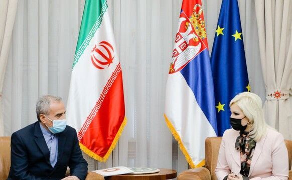 إيران وصربيا تؤكدان ضرورة توسيع التعاون في مجالات الطاقة والتعدين