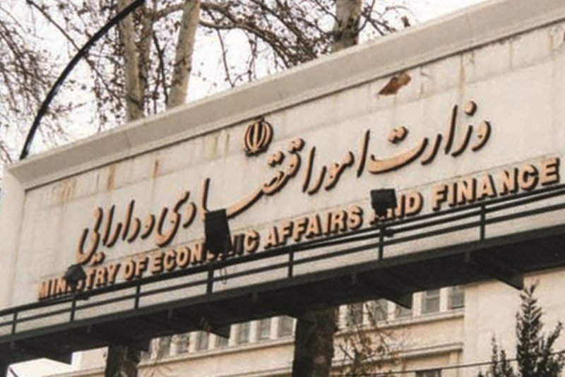 اياد اجنبية تعمل علي الاخلال بالعقود الاقتصادية الايرانية