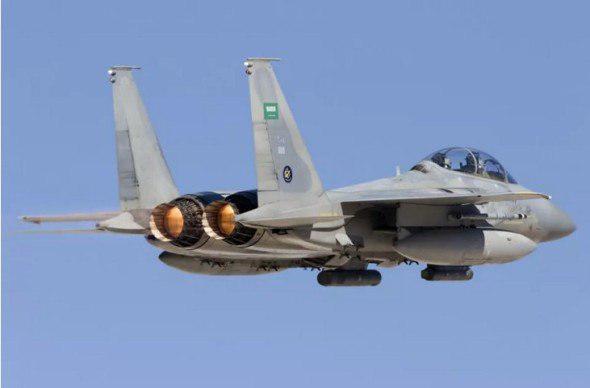 الدفاع الجوي اليمني يعلن إصابة طائرة حربية للعدوان من نوع 'اف 15'