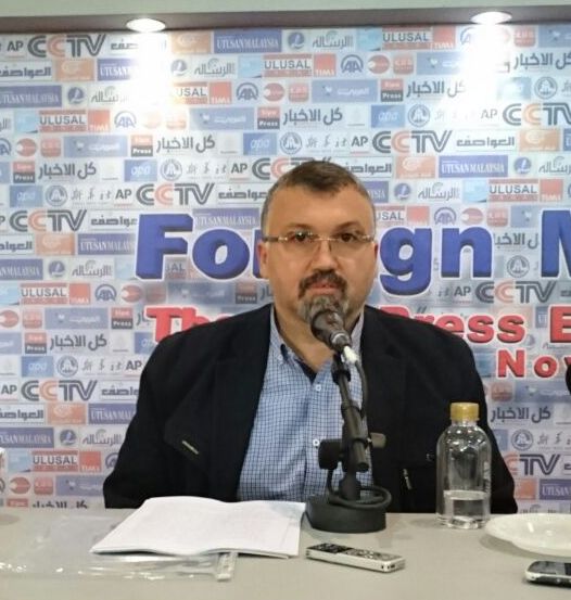 محلل سياسي لبناني يؤكد ضرورة التنسيق الكامل للاعلام المقاوم في مواجهة الاعداء