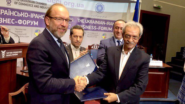 توقيع مذكرة تفاهم بين غرفتي التجارة الايرانية والاوكرانية