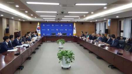 وزير الاتصالات : توفر شروط تطوير التعاون بين ايران وكوريا الجنوبية في مجال تقنية الاتصالات