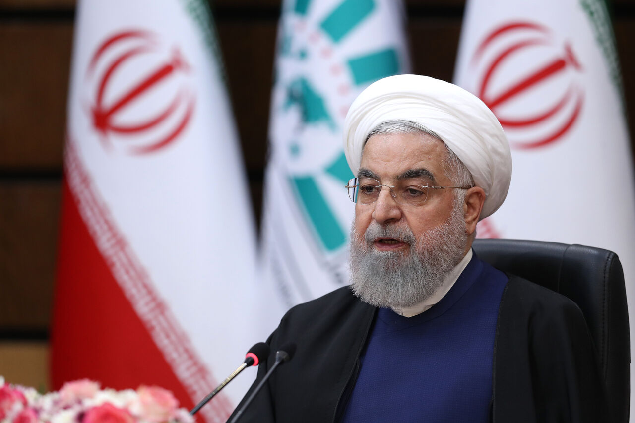 الرئيس روحاني يعلن عن وضع قيود في المدن الحمراء بدءا من السبت