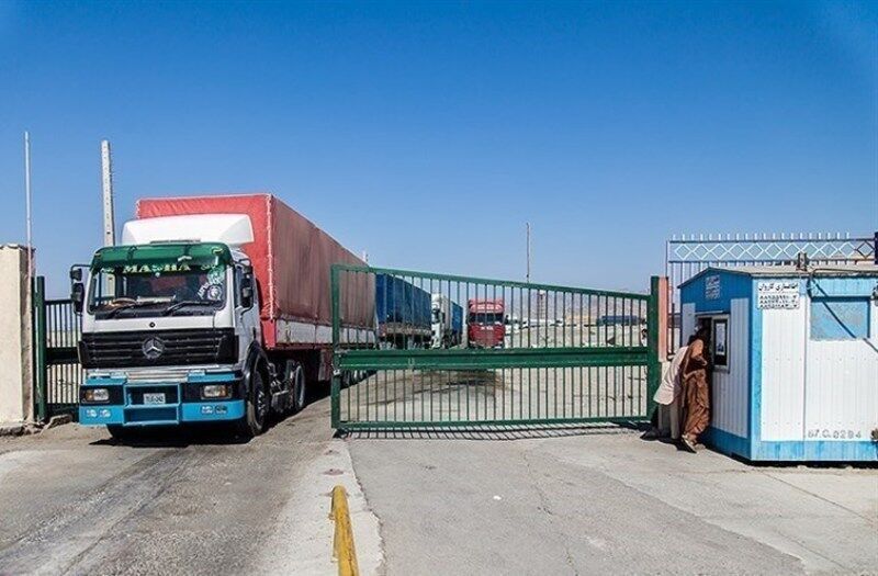 سوق “سيرانبند” الحدودية غرب ايران تستانف نشاطها اليوم