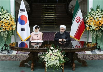 رئیسة جمهوریة کوریا الجنوبیة تصف زیارتها لایران الاسلامیة بـ”التاریخیة”