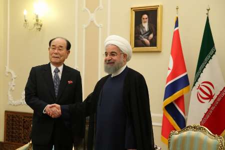 روحاني: ايران تدعو للسلام والاستقرار في شبه الجزيرة الكورية وحل الخلافات بالحوار