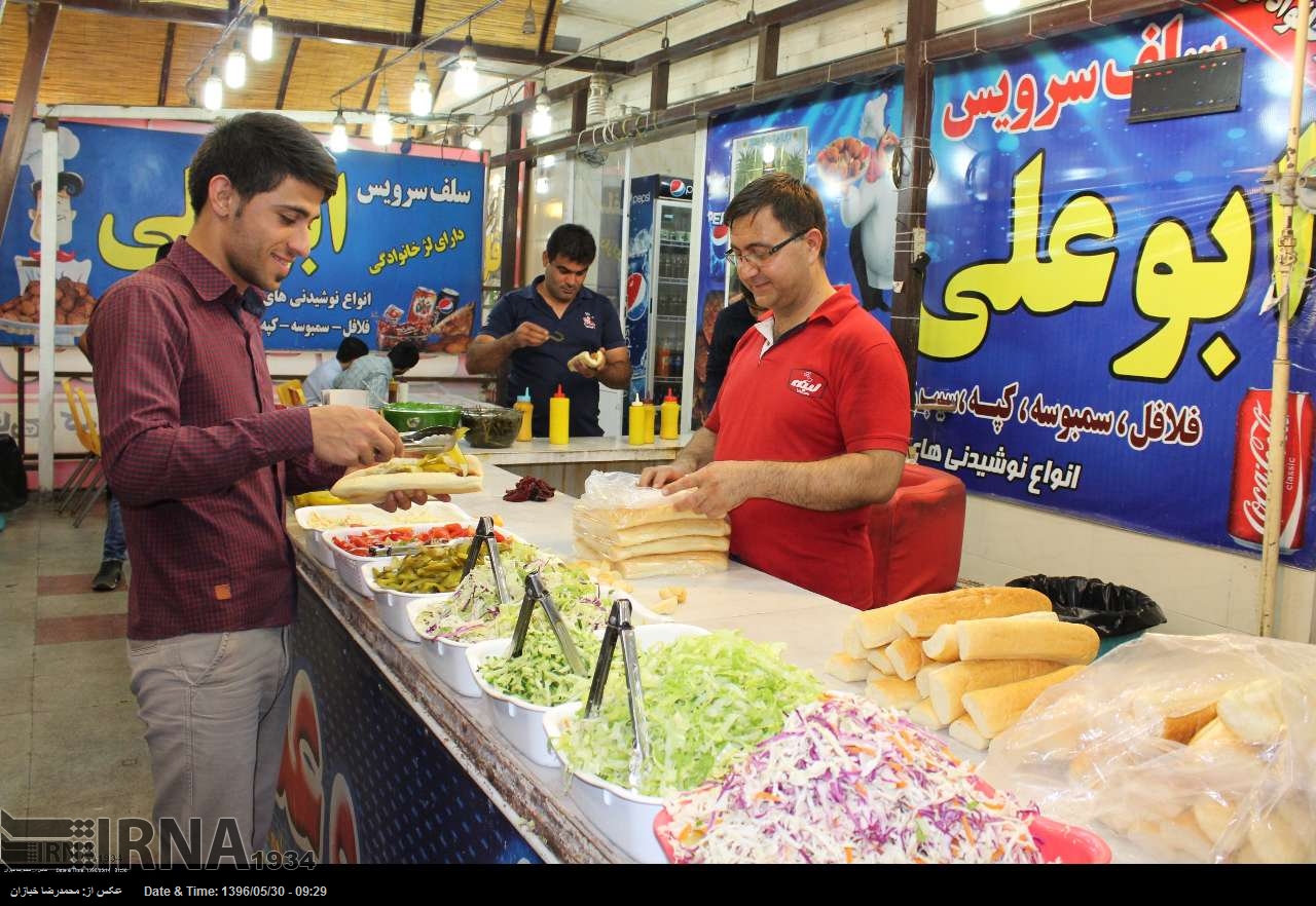 بازار داغ فلافل لشکرآباد اهواز در گرمای تابستان