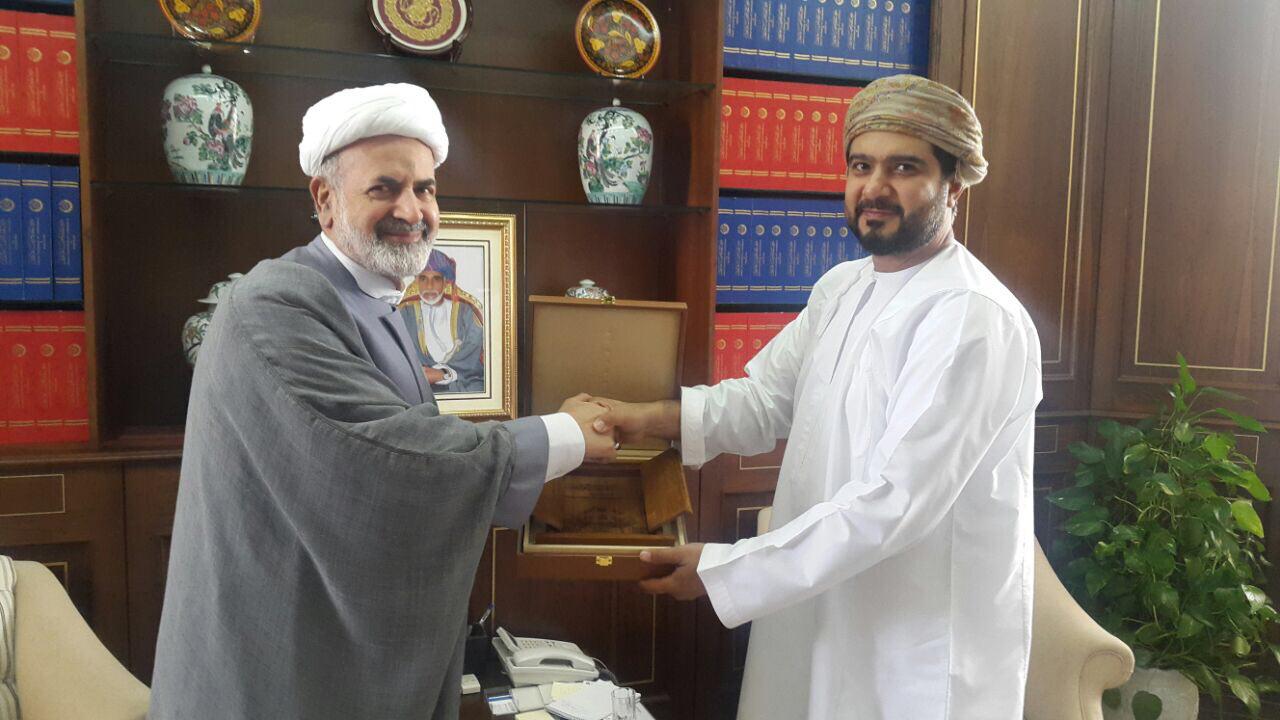 سلطنة عمان تدعو الي التوقيع علي اتفاقية التجارة الحرة مع ايران