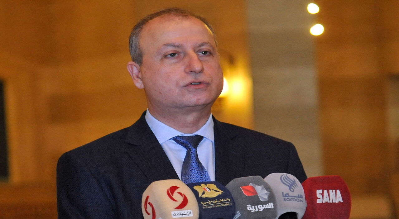 إن ما تم تداوله حول رفع العقوبات الامريكية عن سورية مجرد كذبة