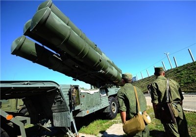 روسیا تسلم أول شحنة من منظومة اس 300 الصاروخیة الی ایران الاسلامیة خلال العام المیلادی الجاری