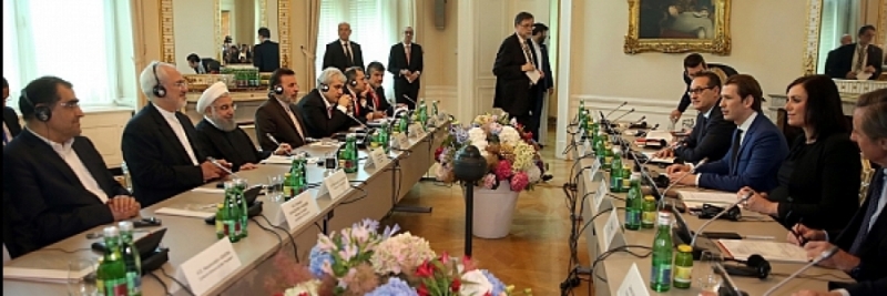 الرئيس روحاني: ننتظر رزمة المقترحات الاوروبية للحفاظ علي الاتفاق النووي