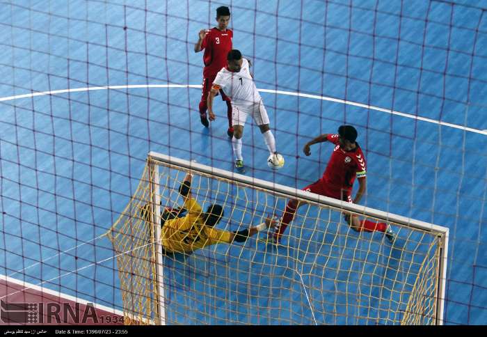 فوز ساحق لايران علي افغانستان 8-2 في الكرة الخماسية