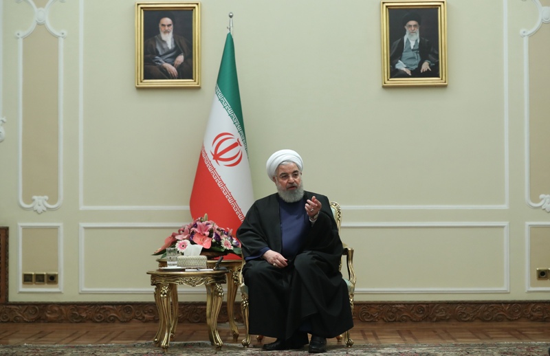 روحانی: منع أمیركا وصول المساعدات الدولیة الي المنكوبین فی إیران جریمة غیر مسبوقة