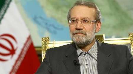 لاريجاني : ايران تنتهج سياسة تعزيز الانسجام بين مكونات الشعب العراقي