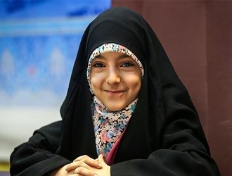'حنانة خلفي' تمثّل ايران في المسابقات القرآنية الدولية في الامارات