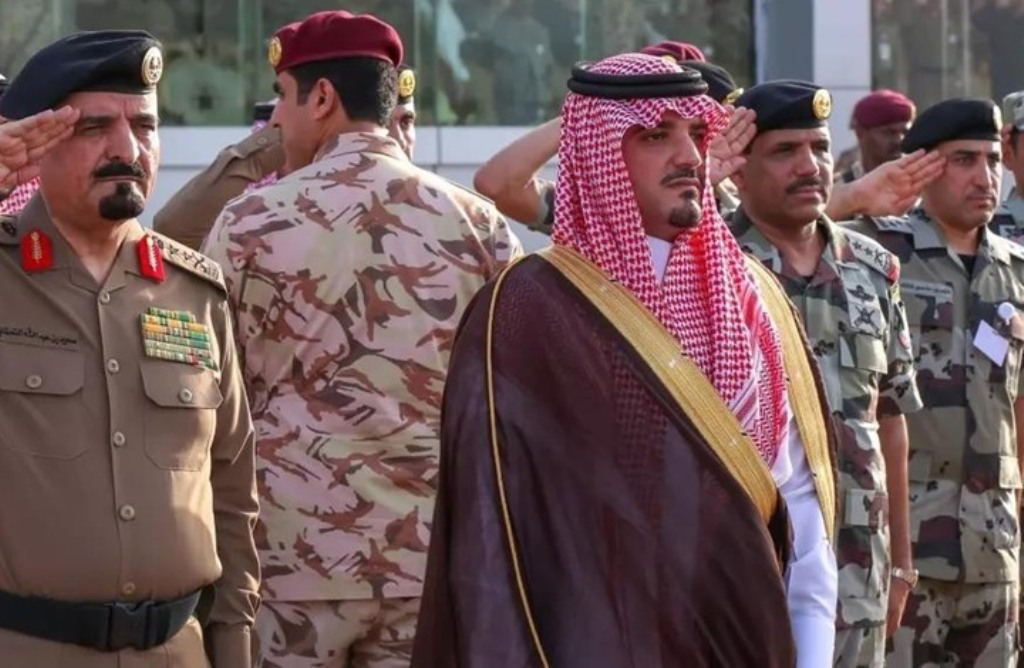مصادر: ستتم الإطاحة بوزير الداخلية السعودية ورئيس المباحث