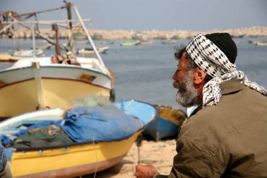 نقيب الصيادين الفلسطينيين: الاحتلال الصهيوني يتعمد ملاحقة الصيادين وحرمانهم لقمة العيش