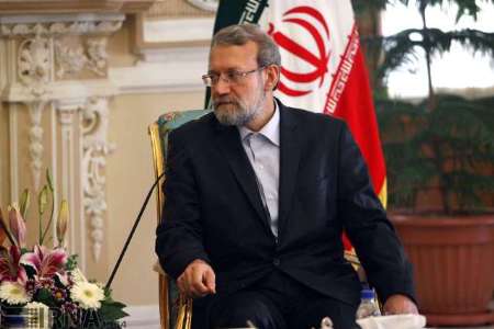 لاريجاني: ايران تدعم العراق وسورية باستمرار في مكافحة الارهاب