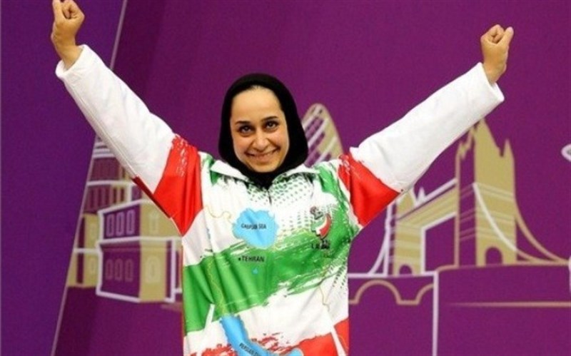 ايرانيه تفوز بذهبية الرماية بالمسدس