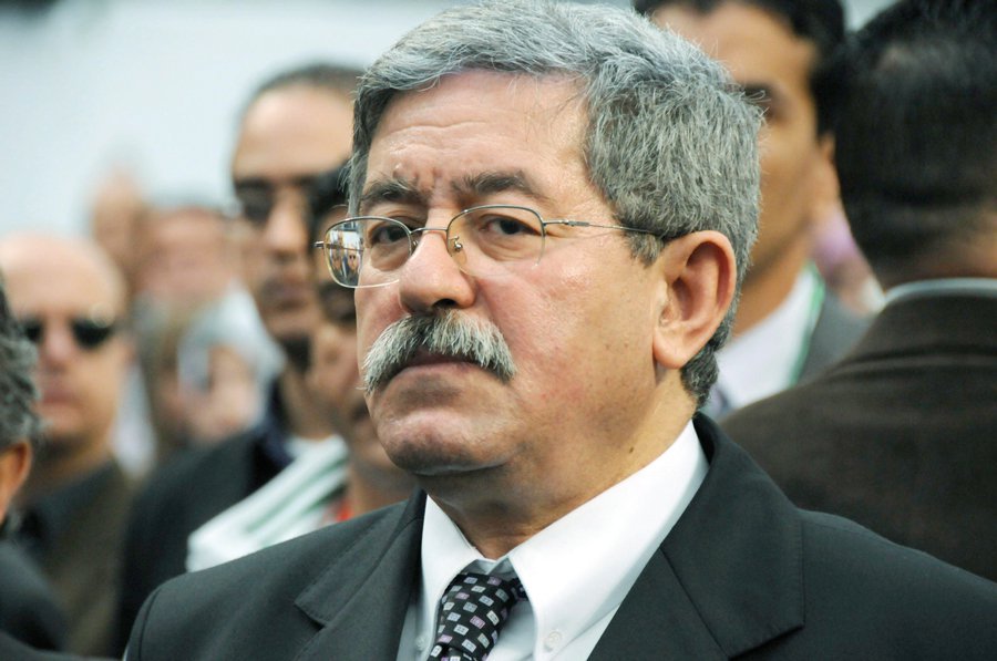 من هو الوزيرالأول الجديد الجزائري أحمد أويحيي