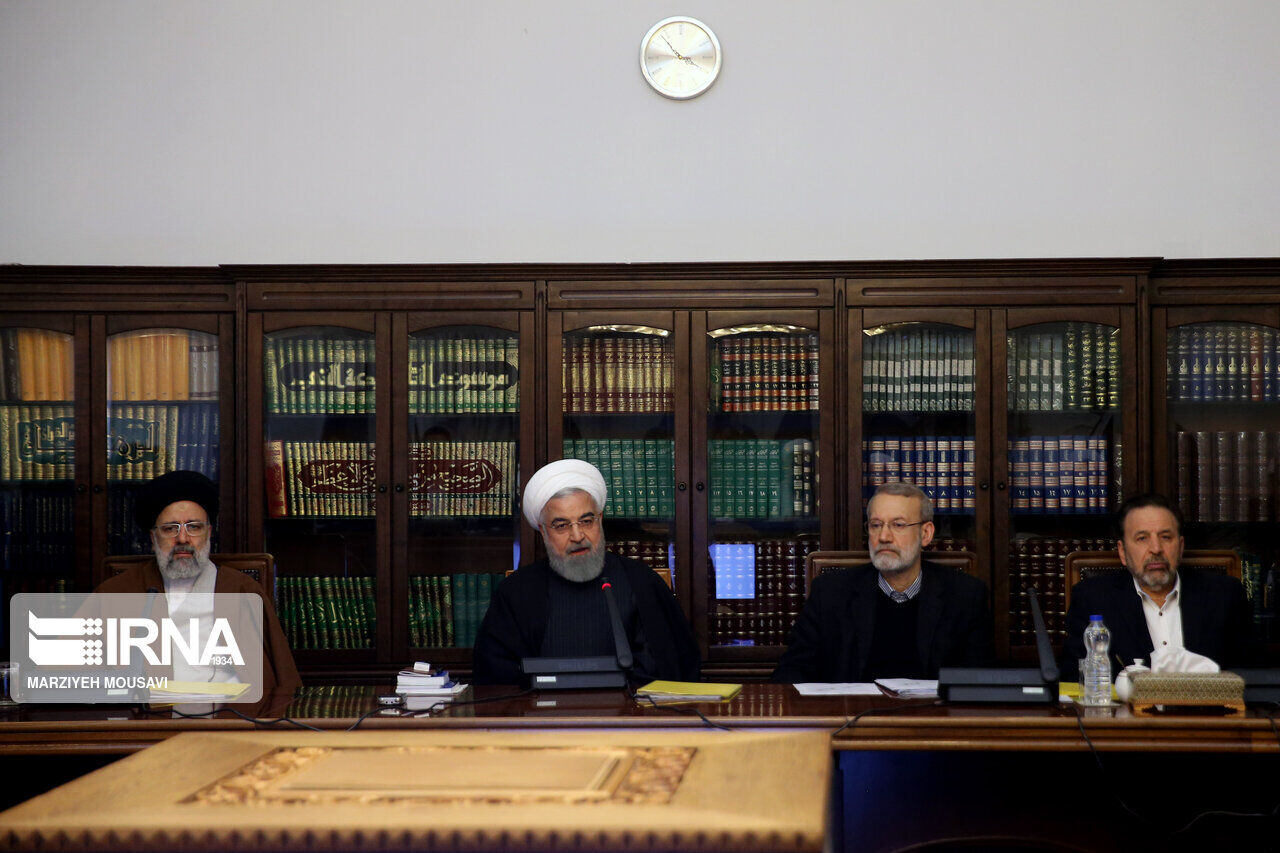 روحاني : اتاحة الفرص لنشاط المرأة الايرانية يشكّل احد ثمار الثورة الاسلامية