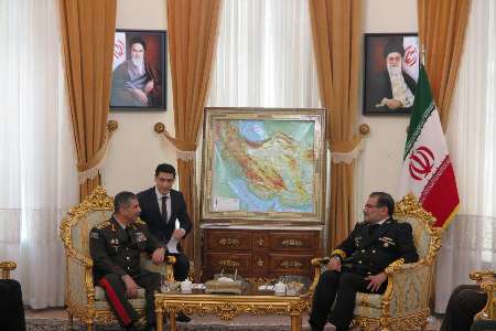 شمخاني:إستخدام أمريكا للقنابل غير التقليدية لن يعزز أمنها القومي