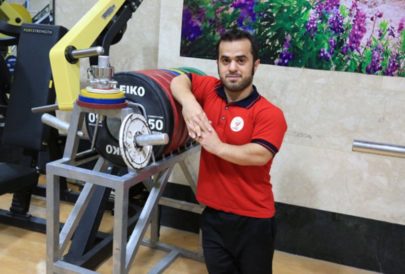 الايراني يوسفي يفوز بفضية بطولة اسيا لرفع الاثقال للمعاقين