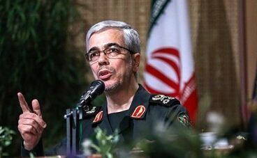 اللواء باقري : سنرد بحزم على ادنى خطأ يصدر عن الاعداء