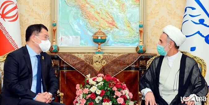 مسؤول برلماني ايراني يدعو سيئول للمبادرة فورا للافراج عن الارصدة الايرانية