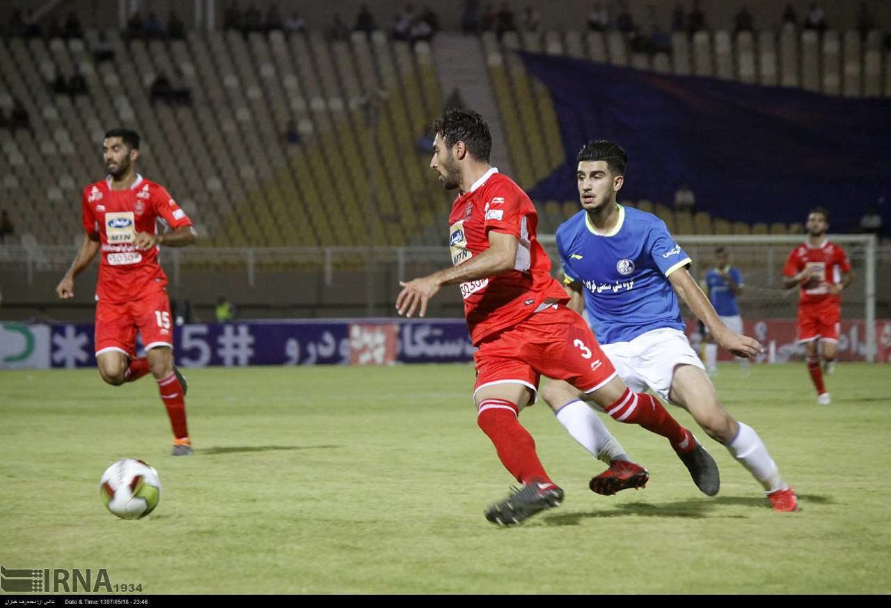 برسبوليس يتعادل مع استقلال خوزستان بالدوري الايراني