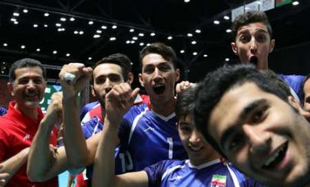 ايران تتوج ببطولة كرة الطائرة في دورة ألعاب التضامن الاسلامي