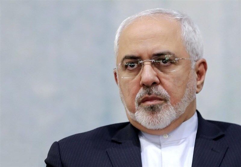 ظريف: الإيرانيون تكاتفوا أمام أكثر من 444 حربا مفروضة عليهم