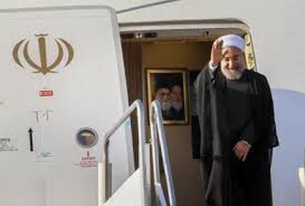 الرئيس روحاني يغادر الكويت عائدا الي طهران