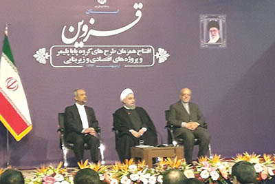 الرئيس روحاني: البعض وبدلاً من المساعدة في تقدم الشعب الإيراني يضعون العصي في الدوالايب