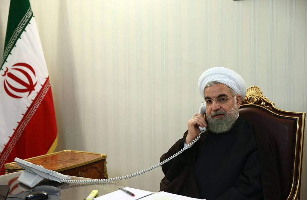 روحاني يؤكد علي تعزيز العلاقات بين طهران واسلام اباد