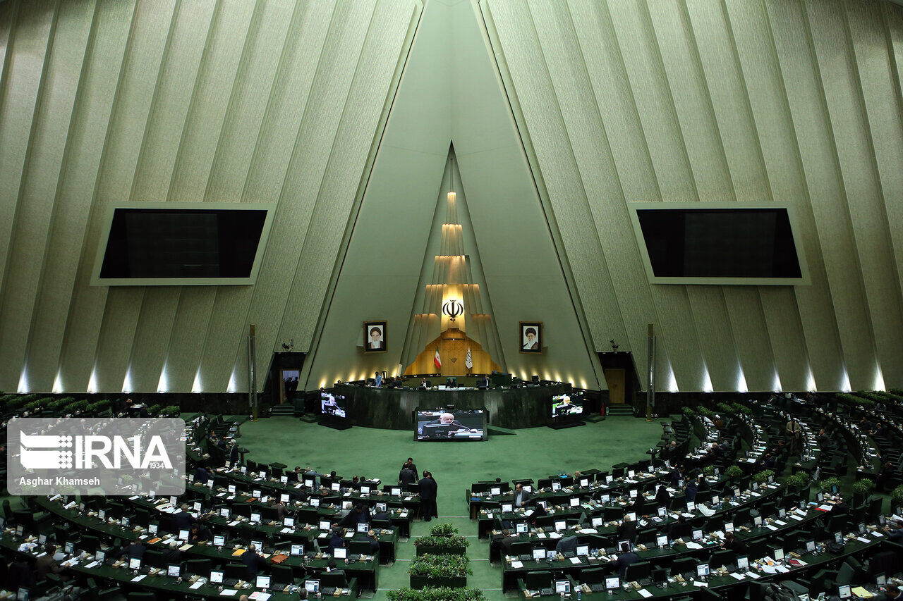 مسؤول : البرلمان يؤكد على تعزيز دور الدفاع المدني في مواجهة التهديدات