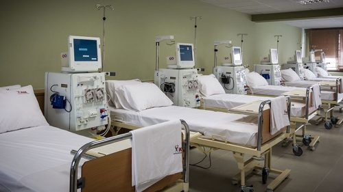 خدمات بخش دیالیز مجتمع دارویی درمانی هلال احمر شبانه روزی شد
