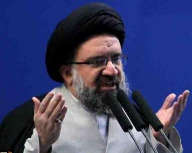 خطيب جمعة طهران: رسالة المسؤولين الاميركيين بمناهضة الاسلام بالية جدا