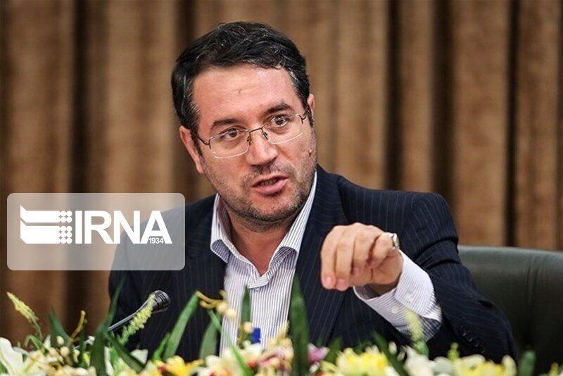 وزير الصناعة الايراني: استقرار السوق في البلاد يعود لوجود احتياطي مناسب من السلع