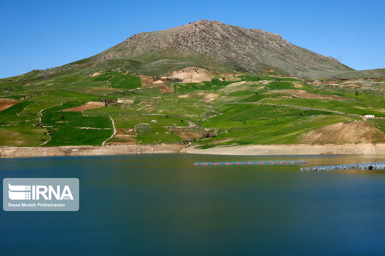 سد زيفية في كردستان ( شمال غرب البلاد)